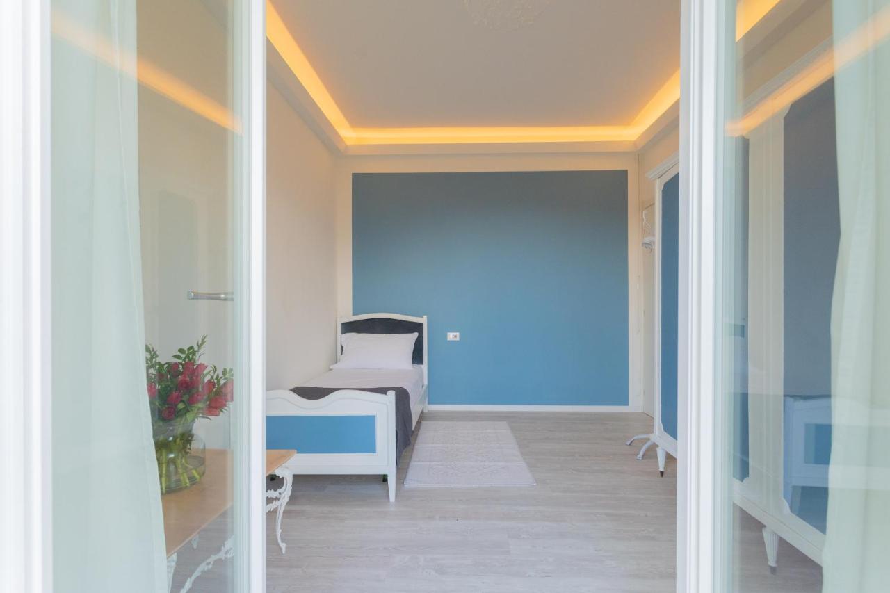 Acqua Chiara Apartment By Rent All Como Dongo Exteriör bild